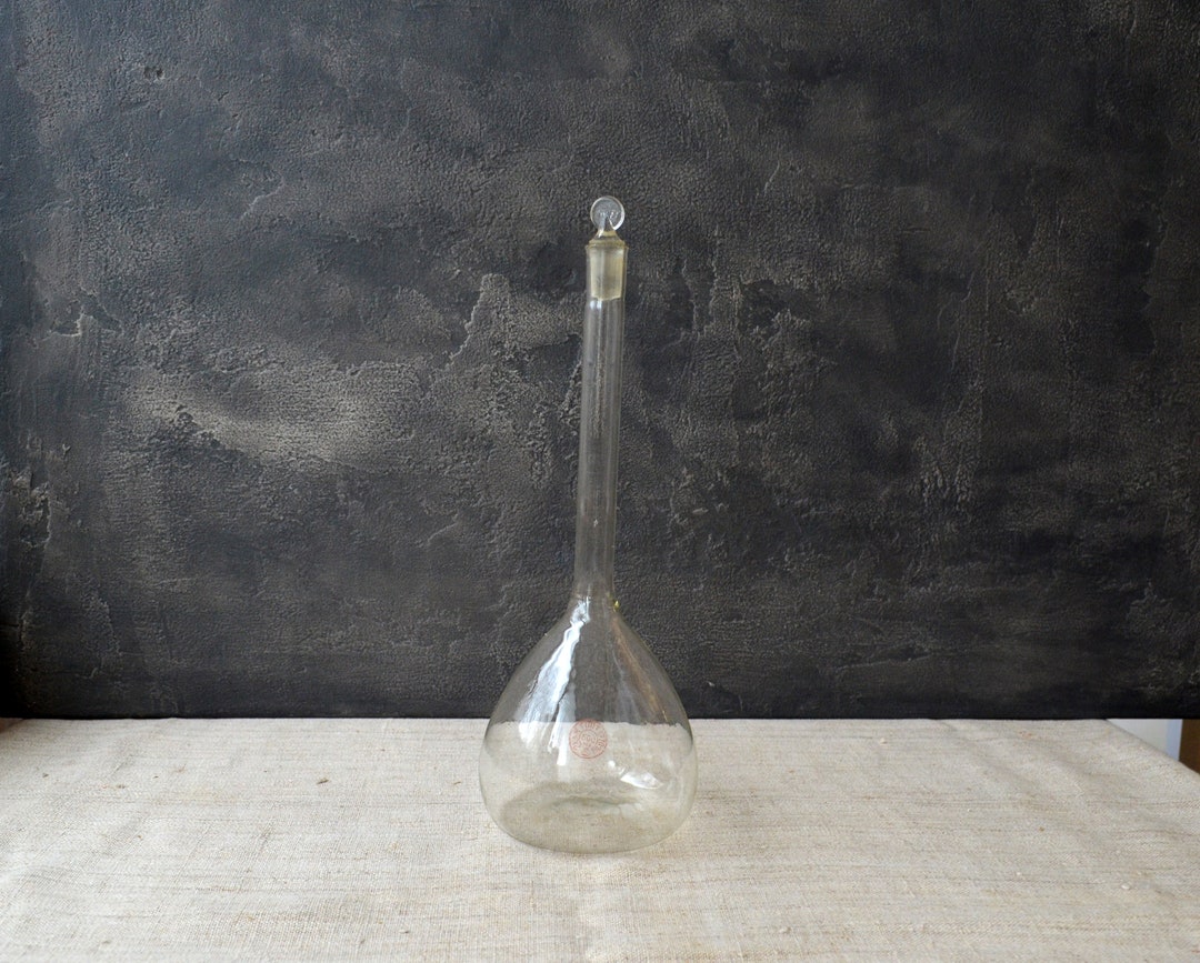 Tall Cear Glass Measuring Bottle Bulb Bottle With Lid Retro Etsy