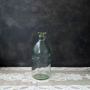 Clear Glass Pharmacy Bottle with Lid: Apothecary Jar Decor Glass container