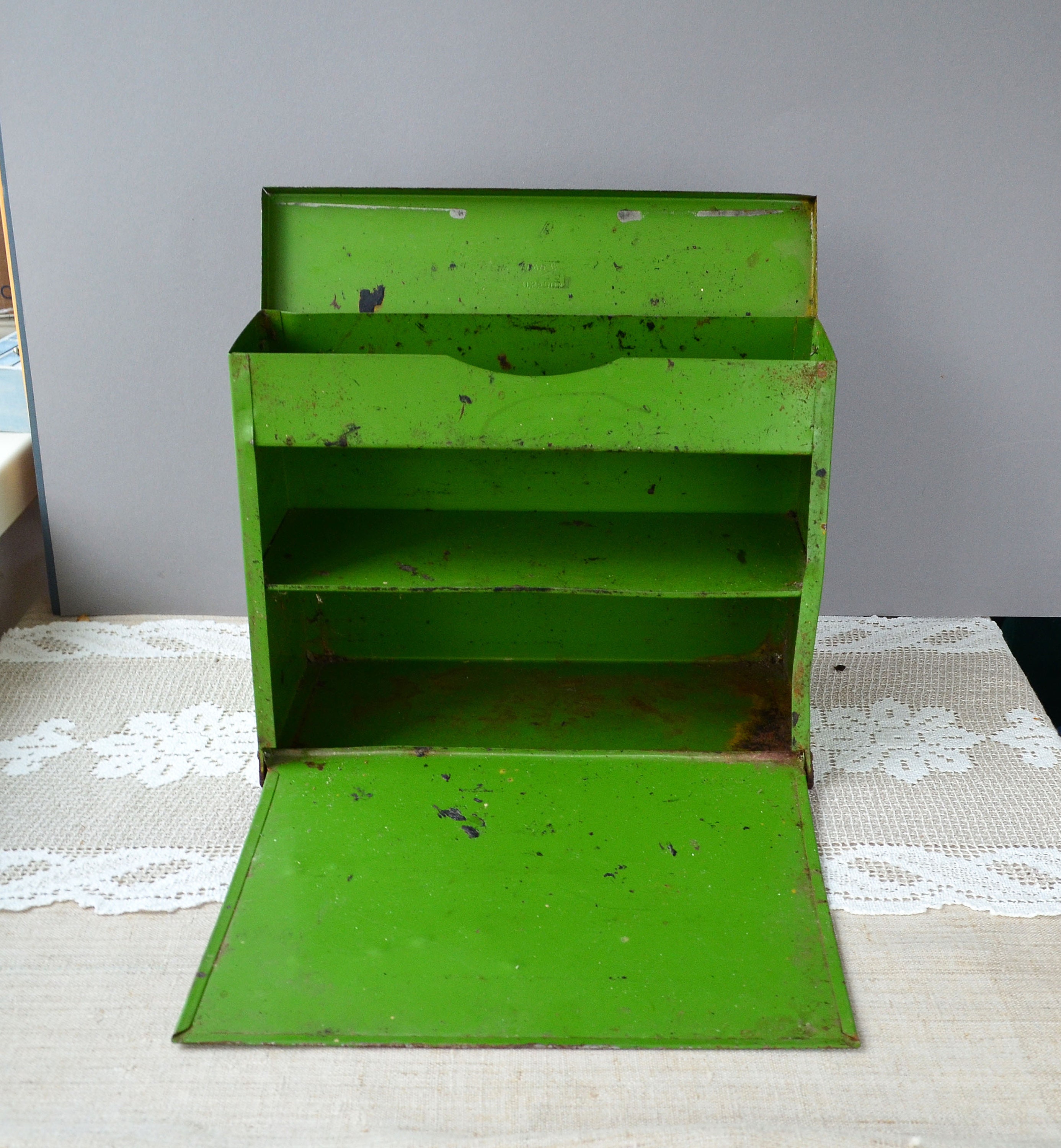 Old Rust Metal Storage Box Utility Tool Box Rusty Metal Chest Etsy