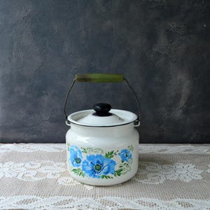 Small enamel milk can Dairy Farm Milk canister Cream can Milk jug Milk pail Milk churn Kitchen storage Rustic flower vase