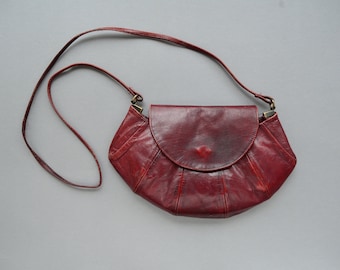 Burgundy leather shoulder bag Shell shape bordeaux cross body purse Everyday casual bag marsala small crossbody bag Handbag