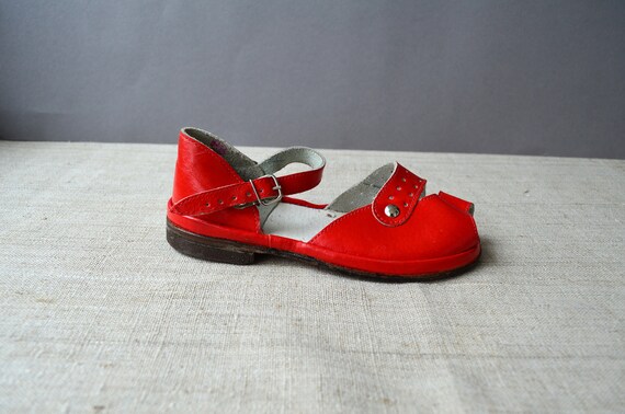 Red open toe leather sandals toddler shoes Girls … - image 4