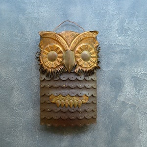 Wall hanging rustic owl figurine Collectible owl sculpture Metal wood owl lover gift Cabin lodge decor Woodland theme home Country cottage