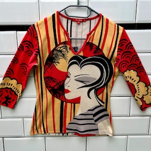 Noun Paris Y2K Vintage Graphic Top