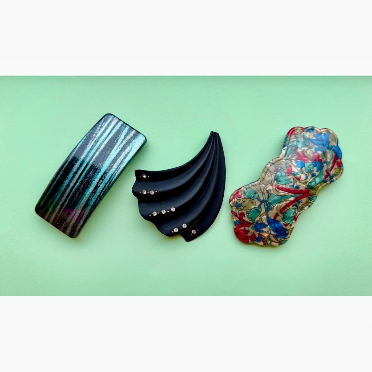 Vintage French Hair Barrettes – Unique 1980s Clips, Retro 