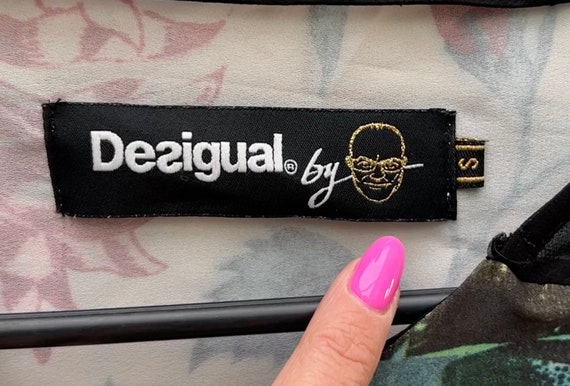 割引済み　Desigual Christian Lacroix　ダッフルコート D24WWSK26-1001FW24(1).jpg