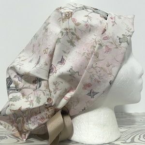 Woodland Wonderland (Blush) print Ribbon Tie-Back Surgical Hat