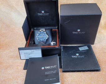 Gentleman&#39;s Tag Heuer Aquaracer 500 Professional. Stainless Steel with Helium Escape Valve.