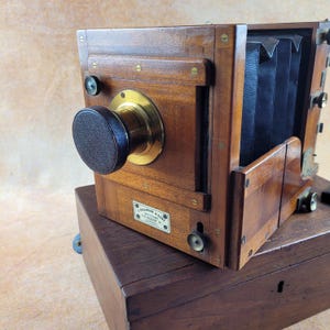 カメラ　アンティーク　1890年　London Shew Xit 0350000000482.jpg