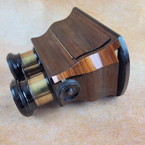 Antique Stereoscope viewer. Circa 1890, Fully working.