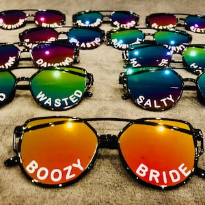 Personalized Sunglasses, Bachelorette gifts, Wedding, Wedding Favors, Bridal Gifts, Wedding Party, Custom Sunglasses