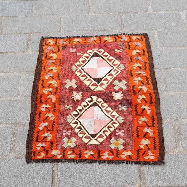 Kilim Rug For Small Space,Vintage Kilim Rug,Anatolian Handwoven Kilim Rug,Vintage Rug,Area Rug,Floor Rug No:1251