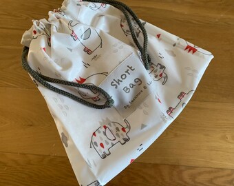 Short bag/ sac étanche pour maillot de bain/coton enduit/traité non polluant.