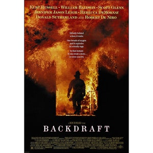 映画バックドラフト　海外版ポスターフレーム付き Amazon.com: HWC Trading Backdraft Kurt Russell 16 x 12 inch