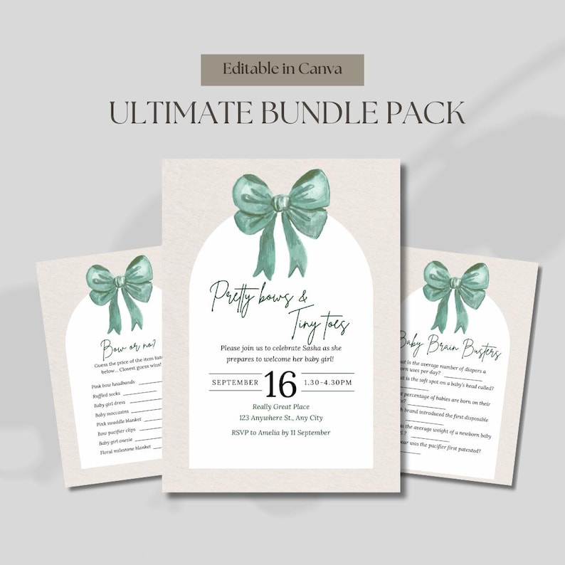 Pu&ograve; includere: Un pacchetto di inviti per baby shower con un design a fiocco verde acqua. Il pacchetto include inviti, giochi e un cartello di benvenuto. Il testo include "Pretty bows & Tiny toes". L'invito &egrave; modificabile in Canva.