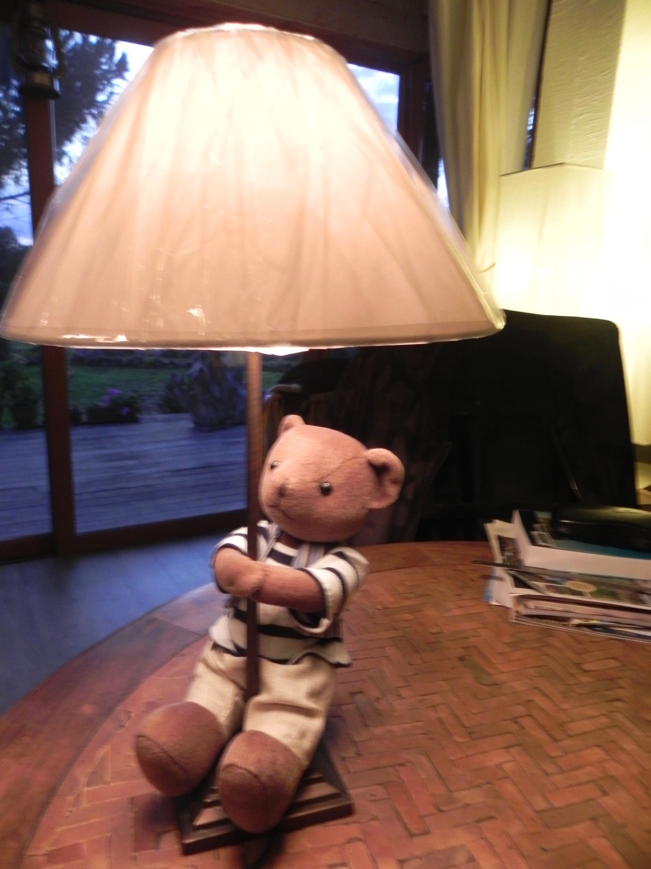 Lampe de Table et Son Petit Ours