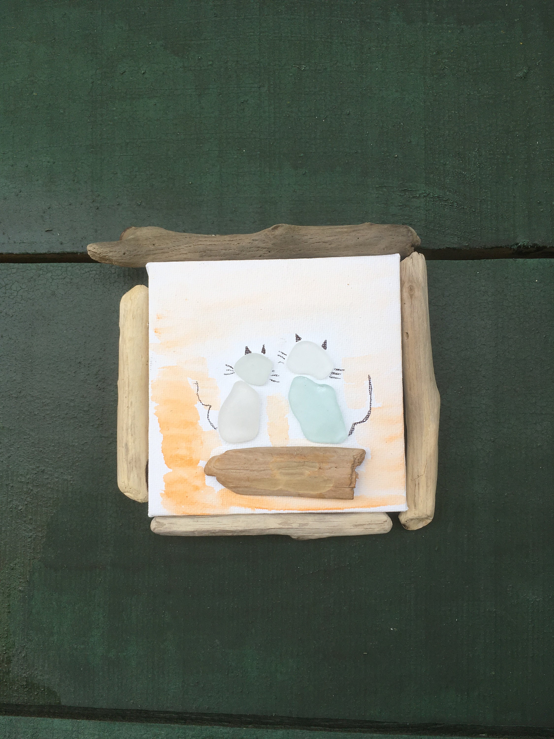 Deux Petits Chat/ Verre de Mer/Sea Glass/Bois Flotté/Petit Tableau