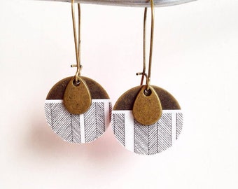 Leverback earrings - An air of autumn - black and white print - leaf/nature inspiration
