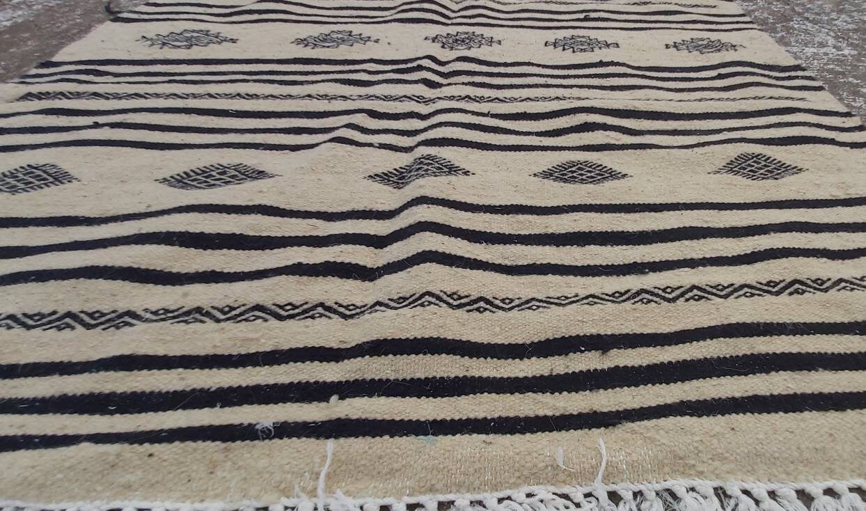 Black and white kilim rug 3.87ft morrocan wool area rug Etsy