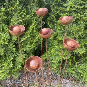 Set of 6 Rusty Flowers – Metal Garden Decorations, Outdoor Metal Decor, Rusty Metal Rain Catchers, Unique Weathered Yard Art Garden Stakes