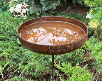 7” Rain catcher, Rusty metal flower garden stakes, Bird bath outdoor garden decor