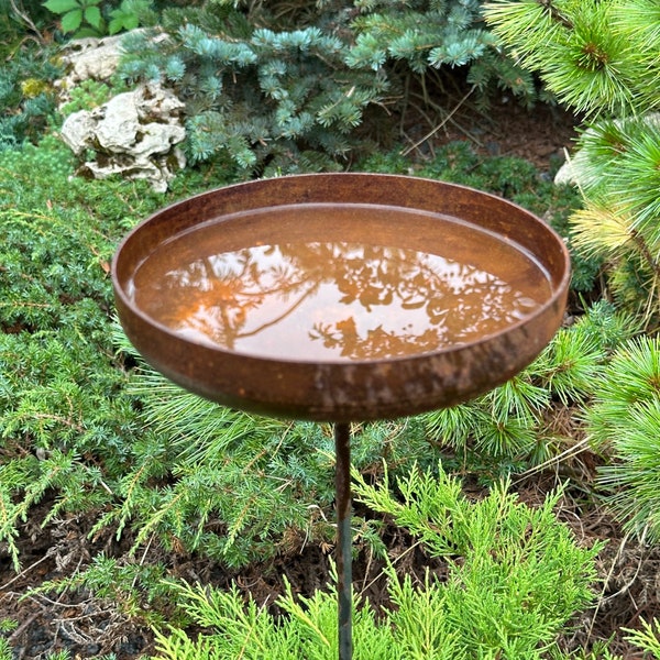 7” Rain catcher, Rusty metal flower garden stakes, Bird bath outdoor garden decor