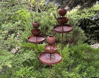 Rusty flower garden stakes, Metal rain catchers, Bird bath outdoor garden decor