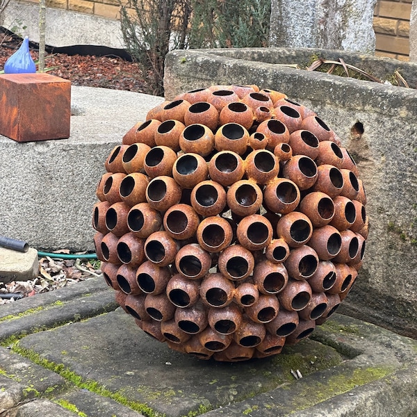 20ʼʼ Abstract Art Rusty Metal Sphere Outdoor Garden Decor - Add a Touch of Zen Art