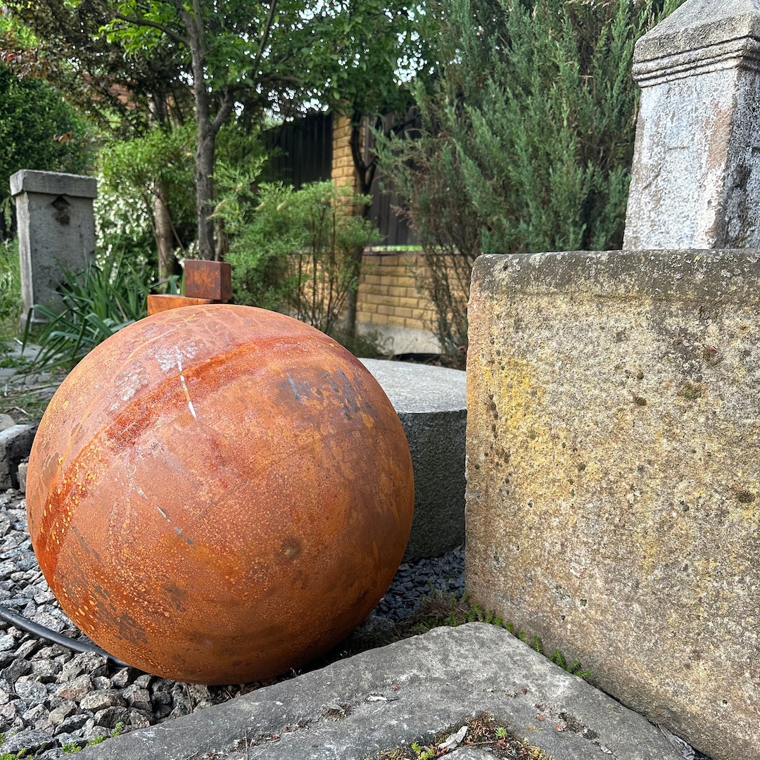 Big 20ʼʼ Rusty Metal Sphere Outdoor Garden Decor Zen Garden Globe