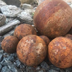 Rusty Metal Garden Balls Set, Big Rustic Yard Art, Weathered Metal Sphere, Outdoor Lawn Decor, Garden Sculpture, Metal Landscaping Accent