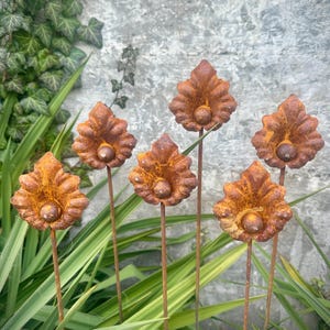 Rustic Garden Delight: Handcrafted Metal Flowers for Outdoor Decor, Rusty flowers set of 6, Metal flower garden stake, Metal garden art