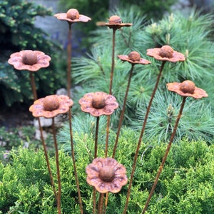 Rusty flowers set of 10, Garden stakes, Metal garden decor, metal yard art, outdoor metal decor, Rusty metal garden decor