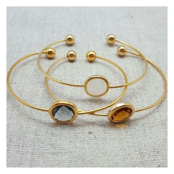 Bangle set with a natural stone Gold Plated