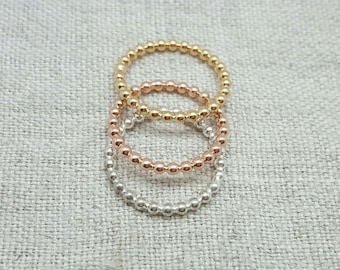 Fine gold beaded ring, gold gold plated or gold-plated.