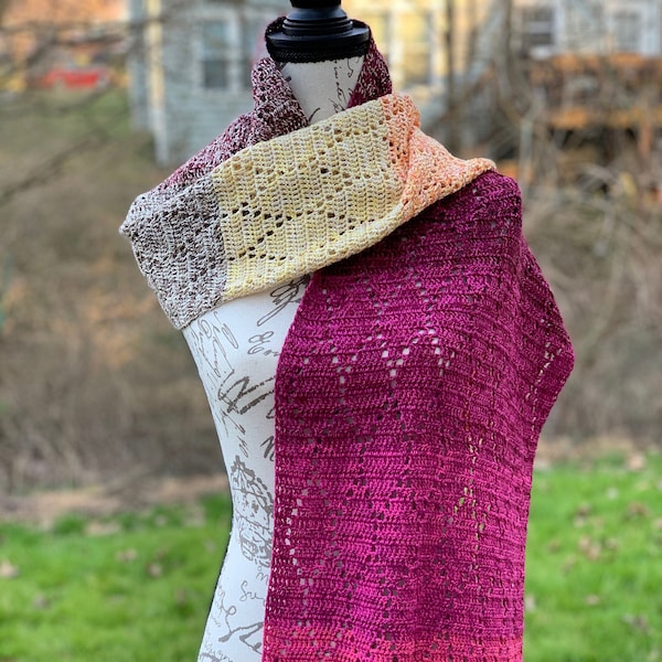 Scarf, wrap, Wolltraum yarn, gift for her, handmade, crochet, diamonds, ombre yarn
