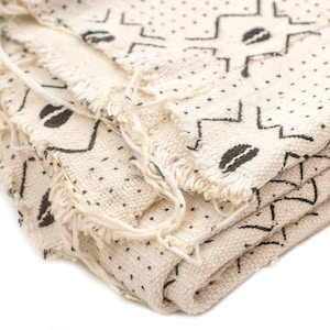 Bogolan Mud Cloth | Handmade in Mali | Authentic African Textile | Premium Quality Fabric | Black and White | Dotted Cowrie Design