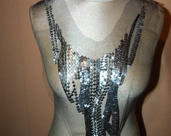 tulle and sequins Application bib