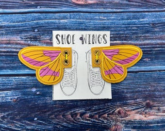 Alas de zapato de polilla de arce rosada