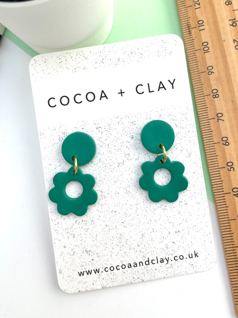 Flower shape Polymer Clay Earrings. Variety of colours available Black Green Grey zdjęcie 5