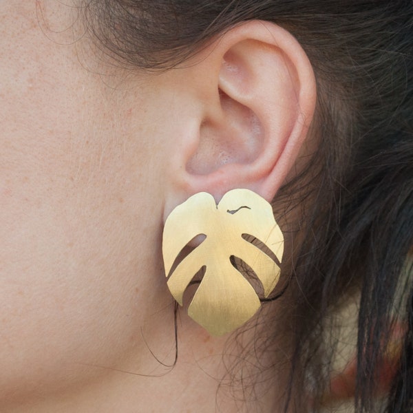 Black Friday earrings, Monstera leaf earrings, leaf stud earrings, nature lover jewelry, brass stud earrings, earrings gift for her