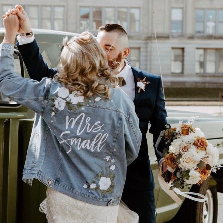 Mrs Pearl Jean Jacket Custom Bride Jean Jacket Mrs Denim Jacket  Personalized Jean Jacket Bridal Gift Bridal Pearls 