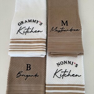 Embroidered Kitchen Towel: Personalized Newlywed Gift afbeelding 7