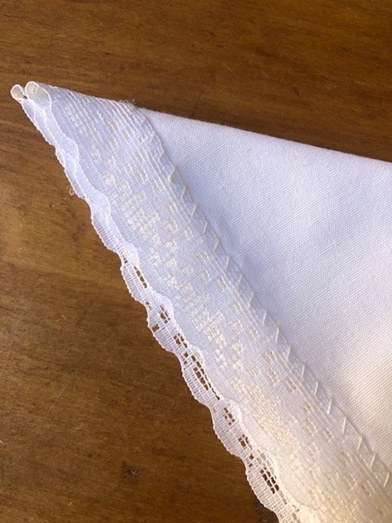 Vintage White Embroidered Lace 16" x 16" Wedding … - image 4