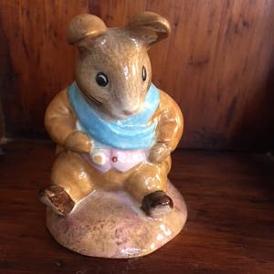 Beatrix Potter &quot;Old Mr. Bouncer&quot;, Copyright Frederick Warne & Co. 1986, Beswick England