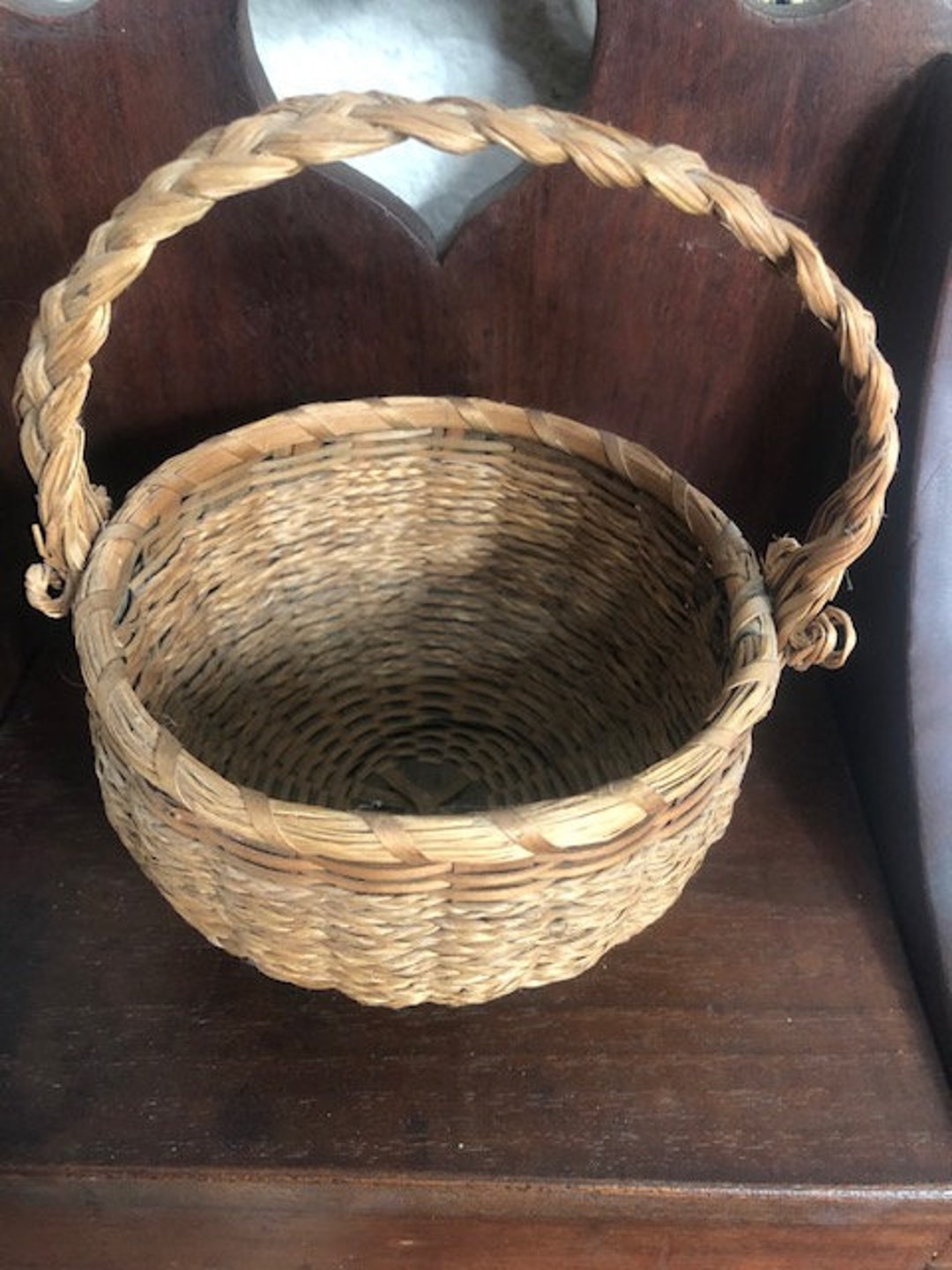 Vintage Handmade Native American Sweet Grass Basket With