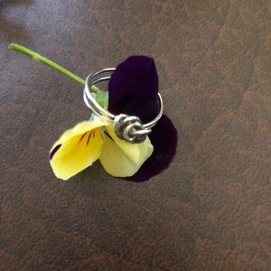 Sterling Silver Love Knot Ring, Size 6.5 with Two Delicate Silver Bands