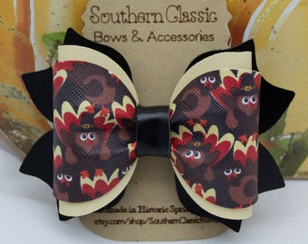 Thanksgiving Turkeys Bow | Pilgrim Hats on Turkeys Bow | Stacked Faux Leather Harvest Pinch Bow | Cute Autumn Bow | Babies to Big Girls
