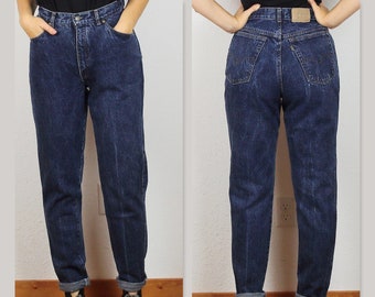 LEVI JEANS/ waist 29-30 inches/ acid wash, stone wash, tapered leg, mom jeans