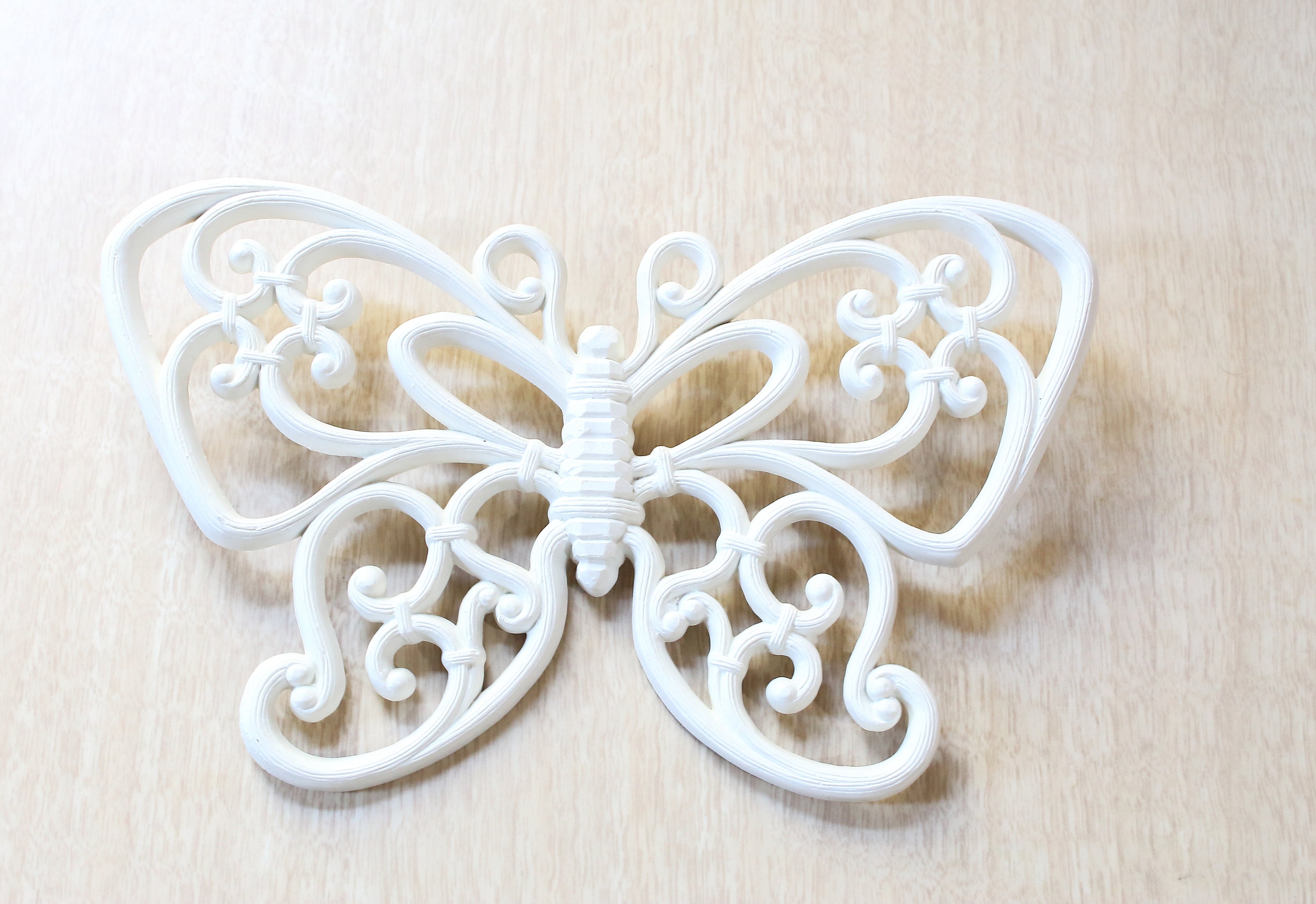 VINTAGE FAUX WICKER Rattan Butterflies/ 70s wall decor Etsy 日本