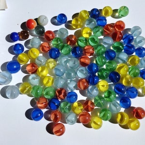 MARBLE KING | 95 cats eye marbles